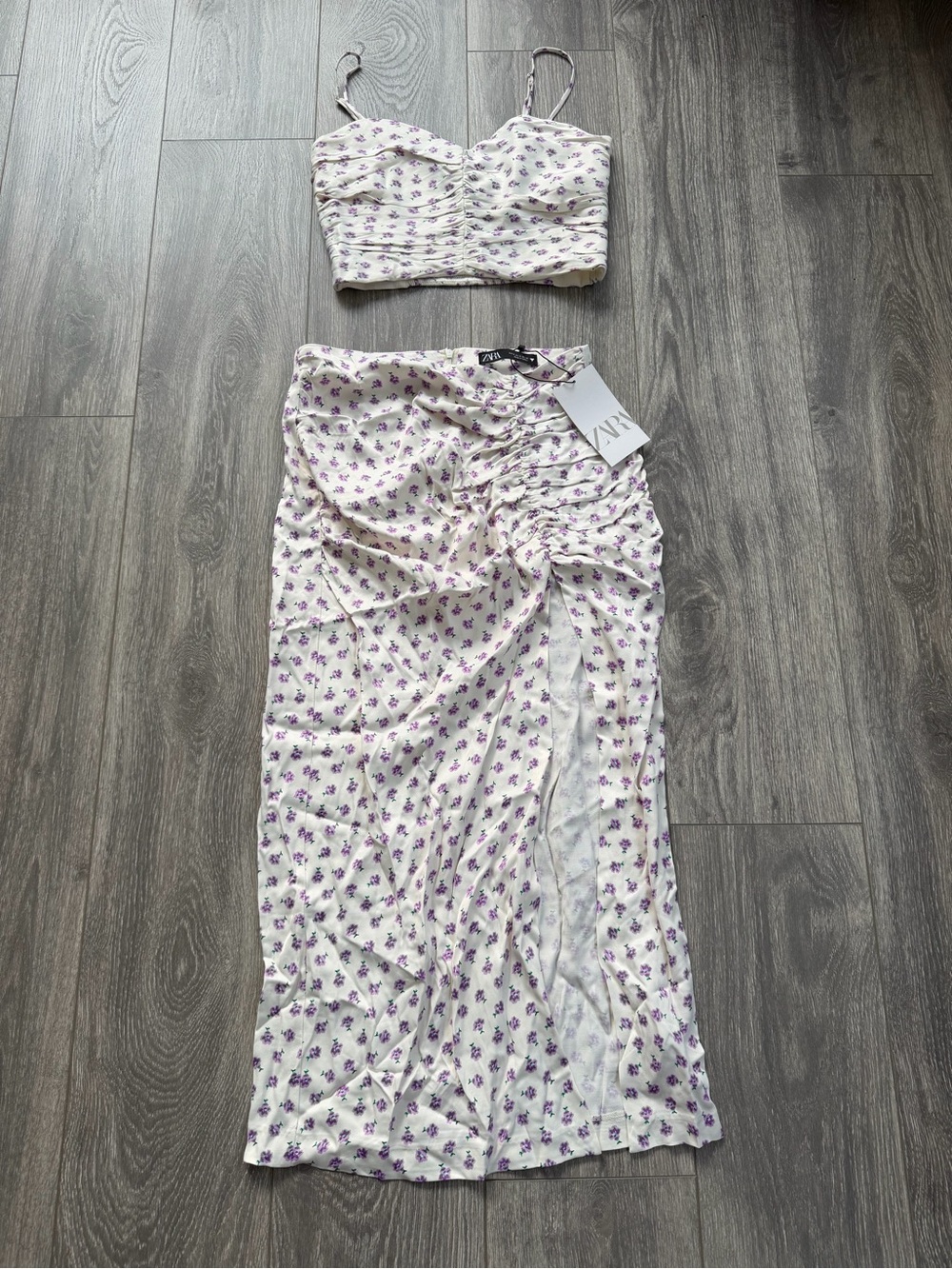 Zara - NWT! Floral Two Piece Satin Midi Skirt Set - Size S/M